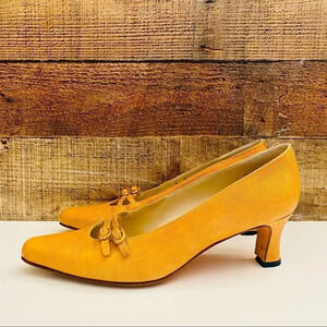 Vintage Bally Gloria Mustard/Yellow Heels